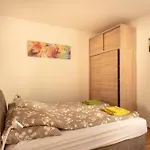 Modor Apartmán *